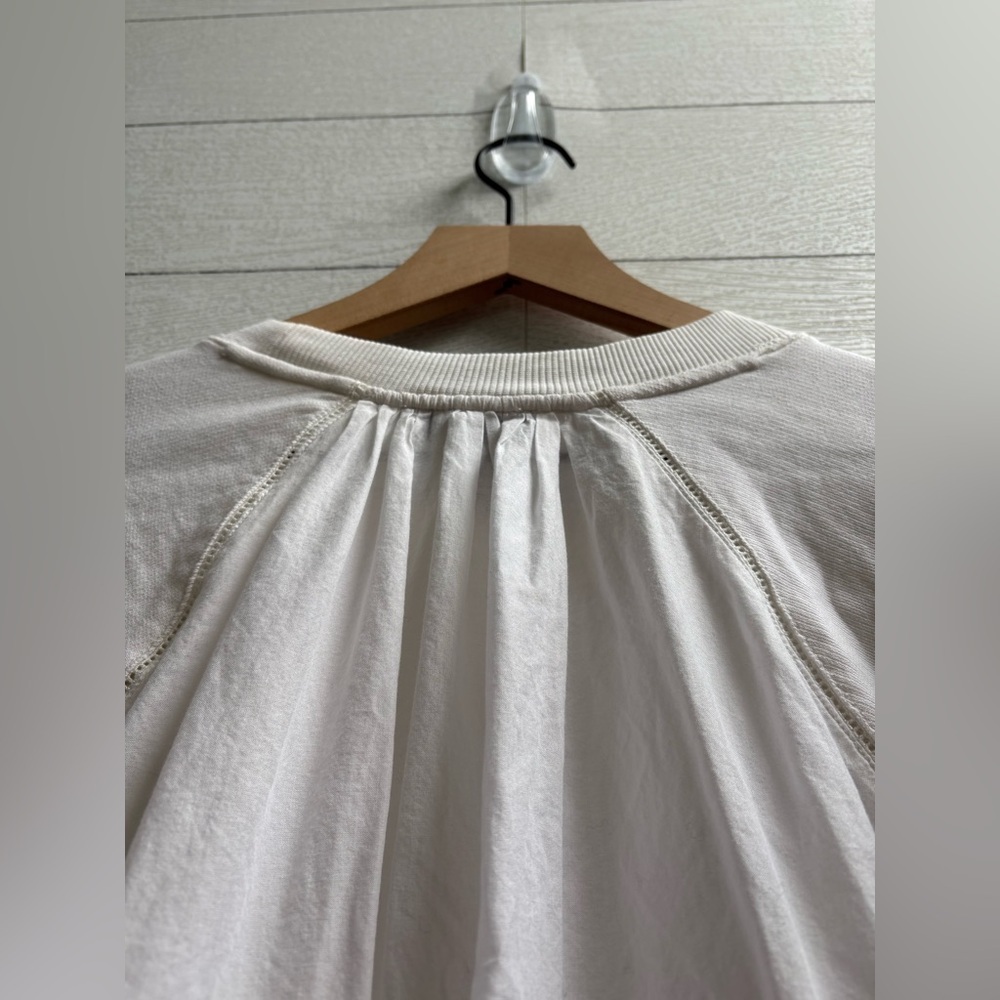 J. Crew White Eyelet Back Sweatshirt Medium Cotton Lace Embroidered - Picture 9 of 10